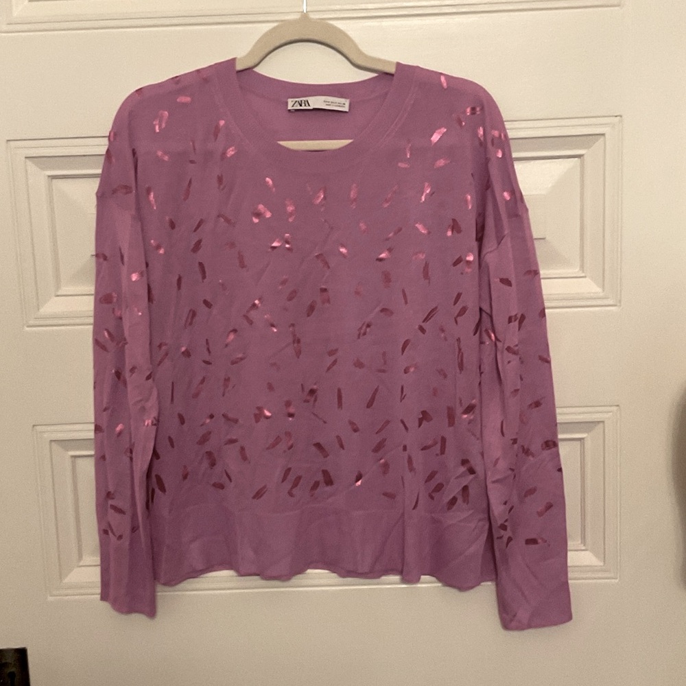 Zara Pink/purple metallic Long Sleeve lightweight sweater